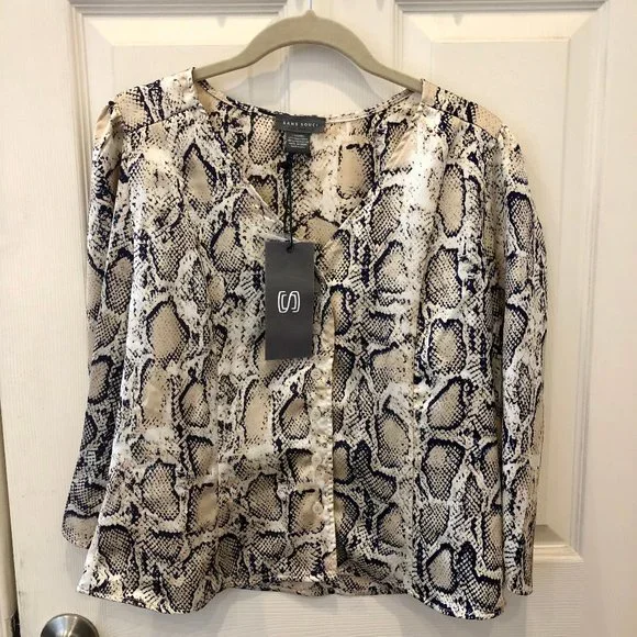 Snakeskin pattern blouse - Picture 2 of 6